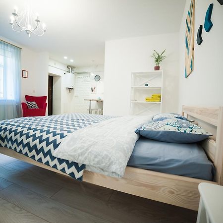 City Center Apartment Lviv Buitenkant foto