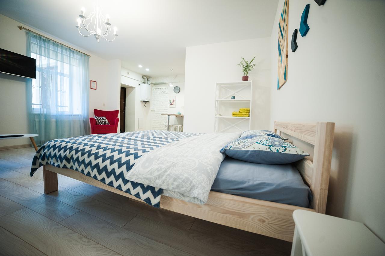 City Center Apartment Lviv Buitenkant foto