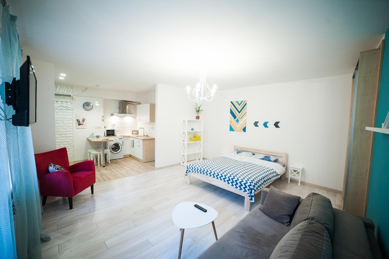 City Center Apartment Lviv Buitenkant foto